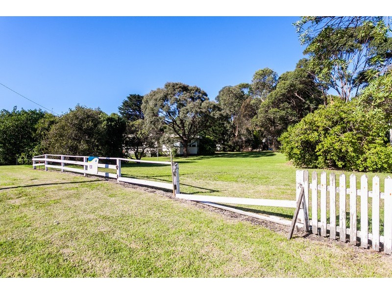 18 River Road, Aireys Inlet VIC 3231