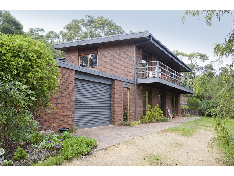 76 Bambra Road, Aireys Inlet VIC 3231