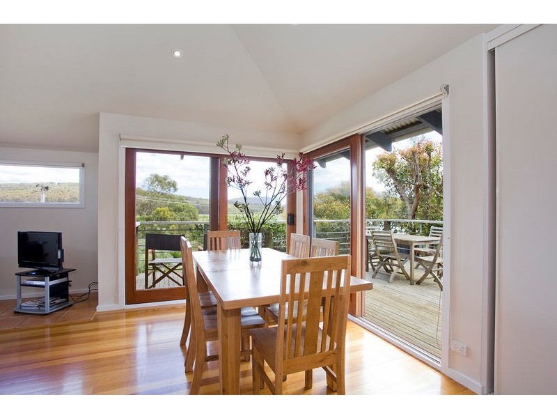 2/28-30 Bambra Road, Aireys Inlet VIC 3231
