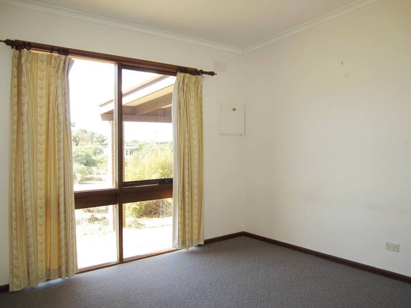 69  Seventh Avenue, Anglesea VIC 3230