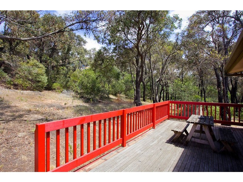 25 Yarringa Road, Fairhaven VIC 3231