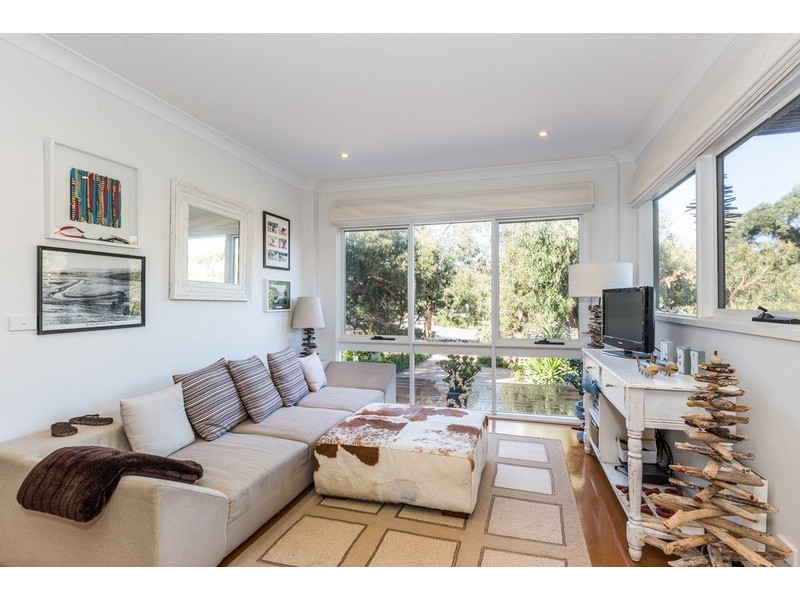 4 Boolooral Court, Moggs Creek VIC 3231