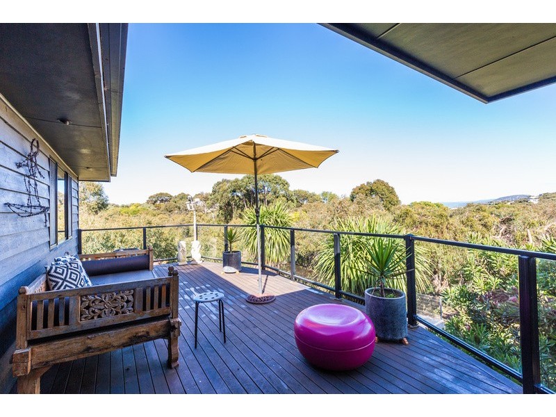 4 Boolooral Court, Moggs Creek VIC 3231
