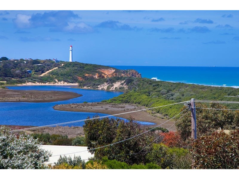 15 Lialeeta Road, Fairhaven VIC 3231