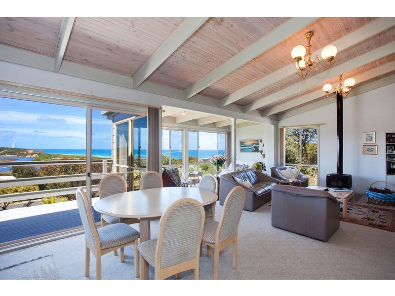 15 Lialeeta Road, Fairhaven VIC 3231