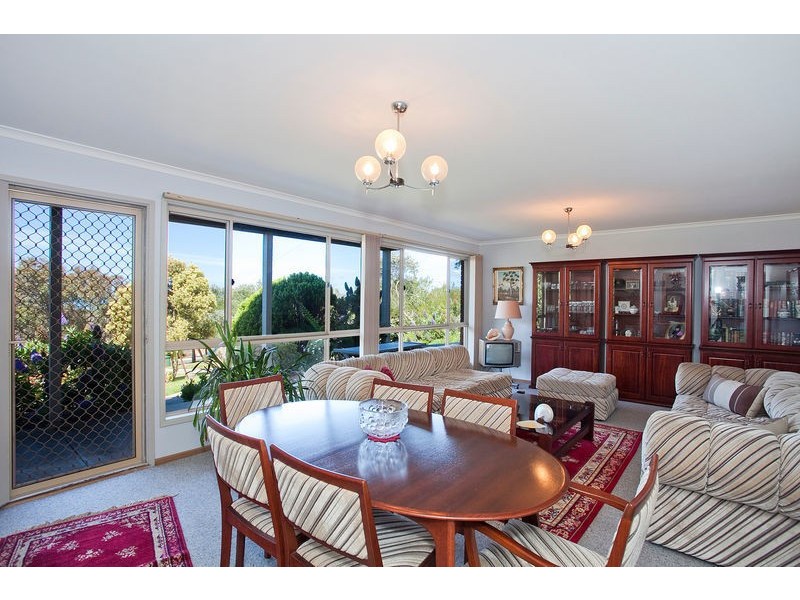 15 Lialeeta Road, Fairhaven VIC 3231