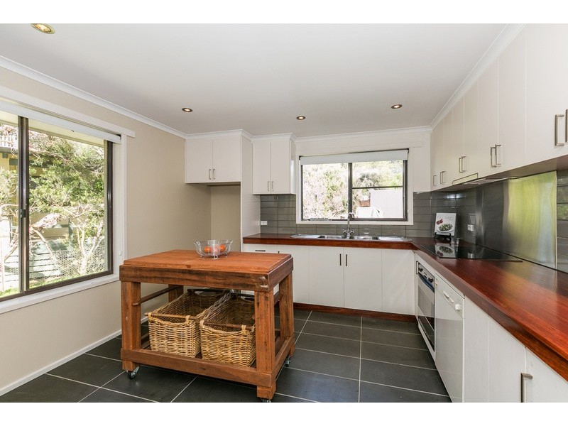 2 Anderson Street, Aireys Inlet VIC 3231