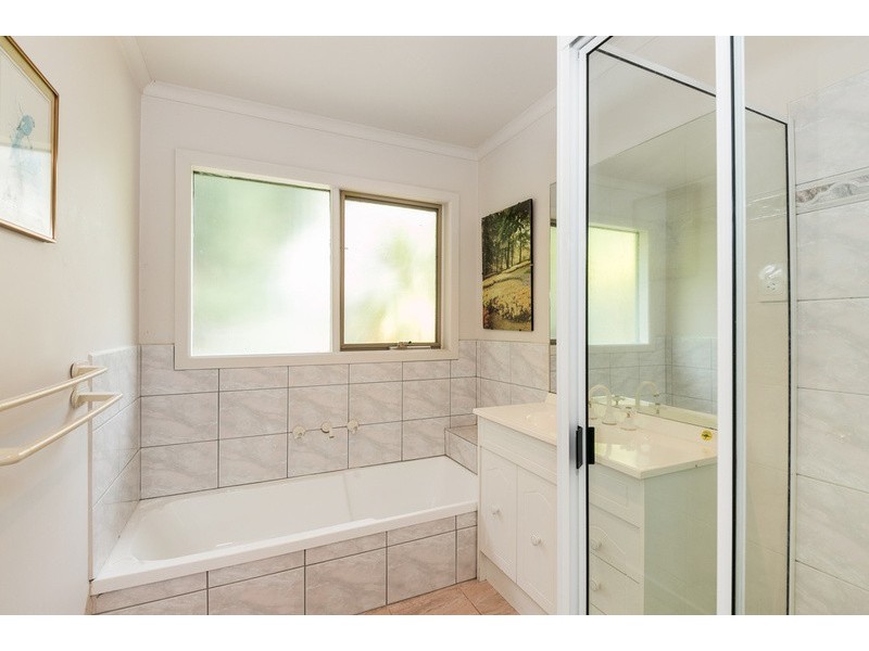 2  Chatswood Drive, Anglesea VIC 3230