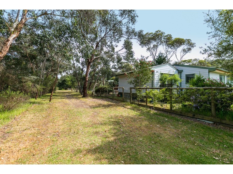 2  Chatswood Drive, Anglesea VIC 3230