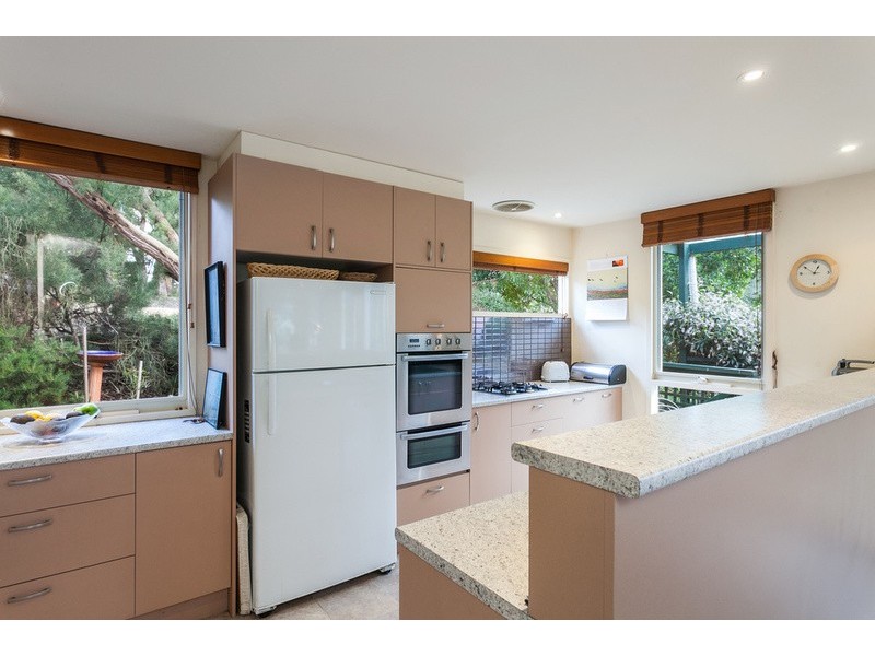 10 Stephen Avenue, Moggs Creek VIC 3231