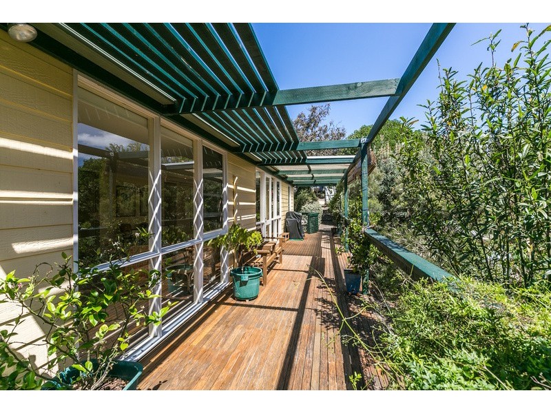 10 Stephen Avenue, Moggs Creek VIC 3231