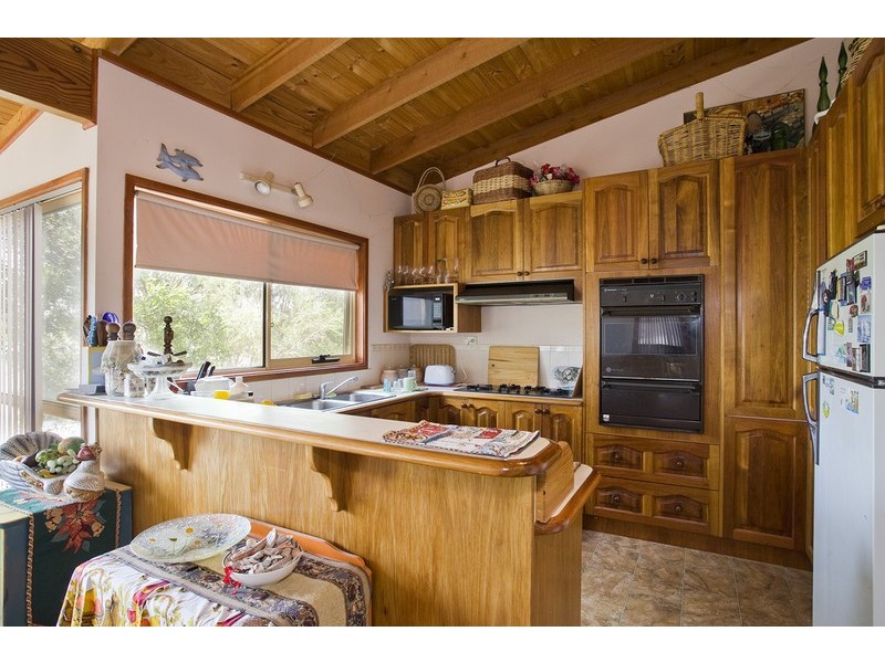 6 Alice Street, Aireys Inlet VIC 3231