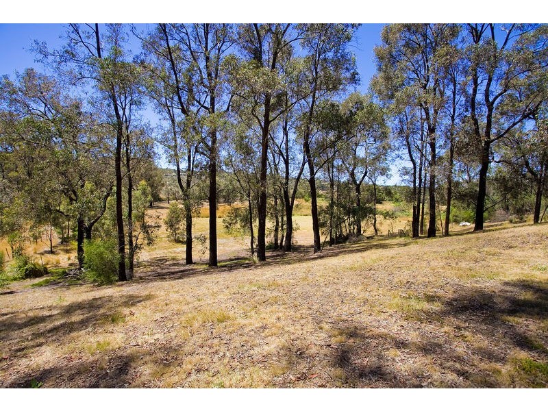 105 Bimbadeen Drive, Fairhaven VIC 3231