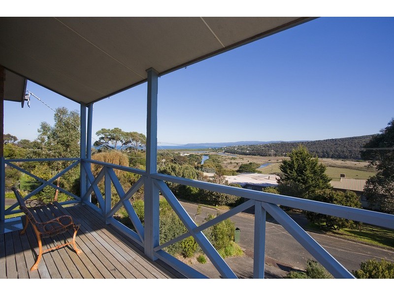 6  Brent Avenue, Aireys Inlet VIC 3231