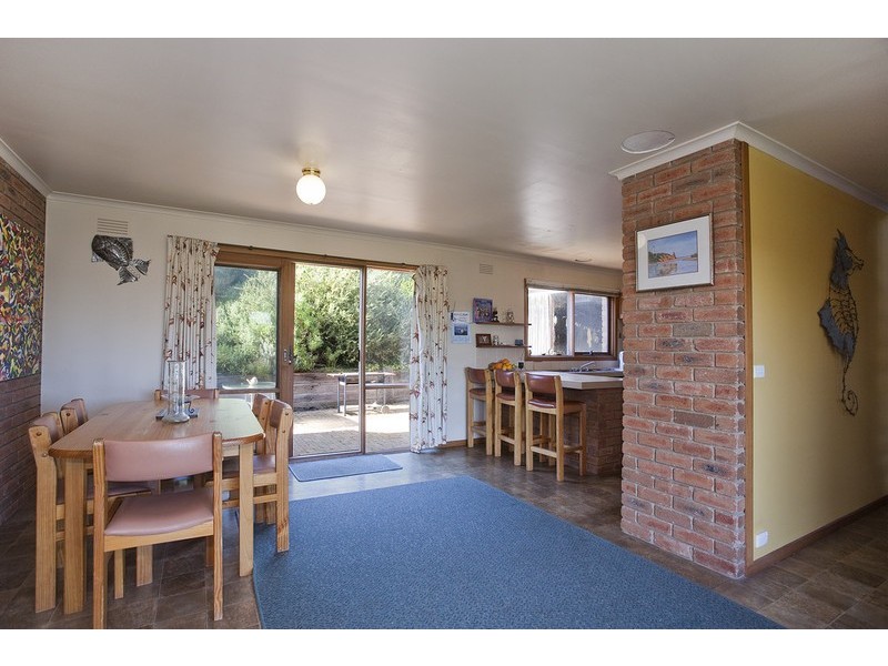 6  Brent Avenue, Aireys Inlet VIC 3231