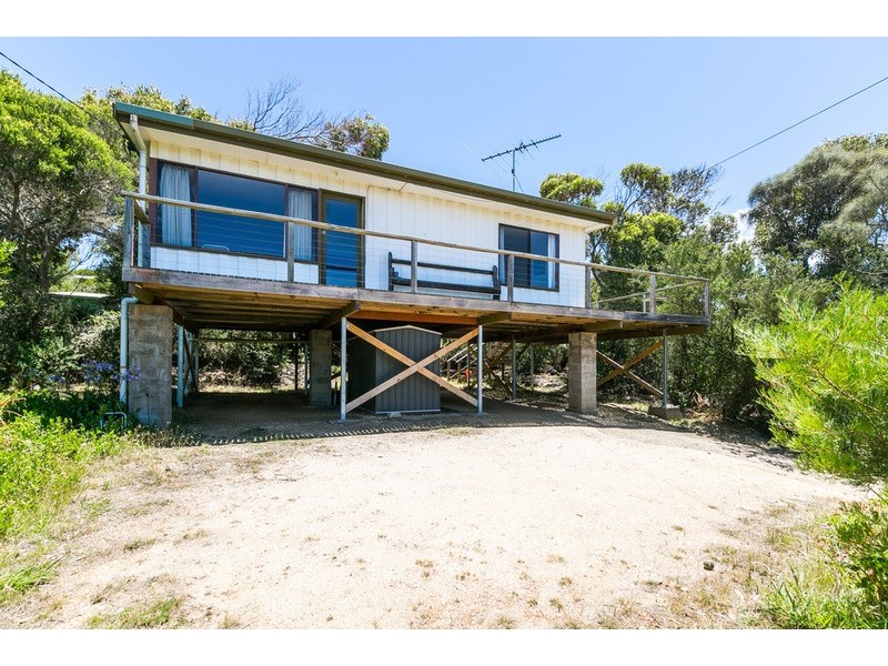 13 Lialeeta Road, Fairhaven VIC 3231