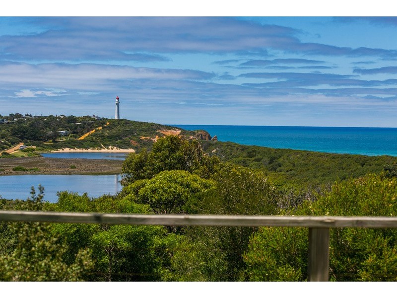 13 Lialeeta Road, Fairhaven VIC 3231