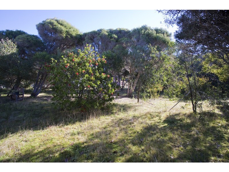 4 Sutherland Court, Moggs Creek VIC 3231