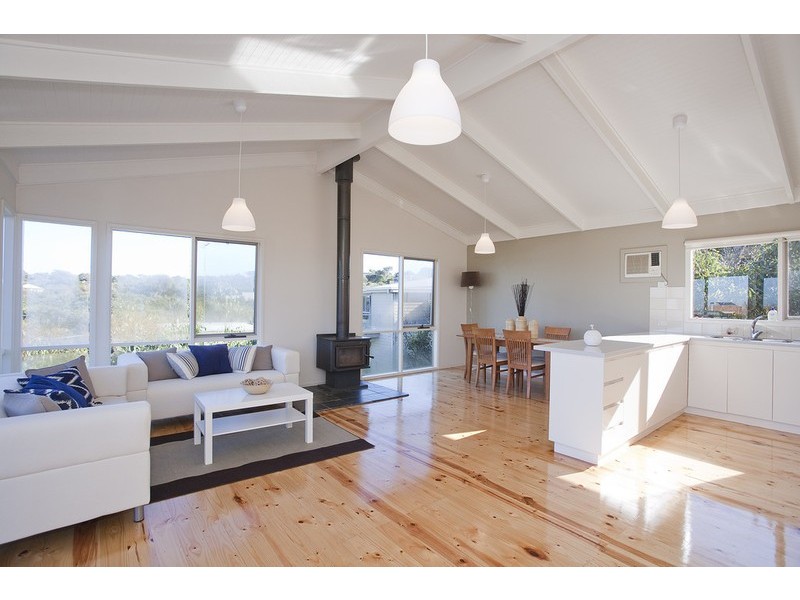 6  Marian Street, Aireys Inlet VIC 3231