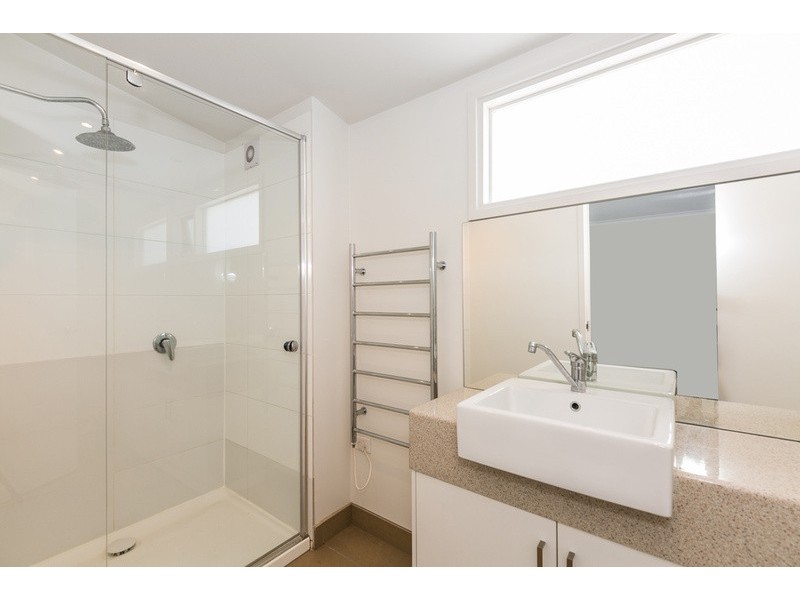 9 Kurrajong Avenue, Aireys Inlet VIC 3231