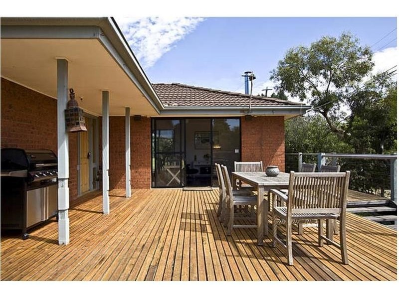 16 Great Ocean Road, Aireys Inlet VIC 3231