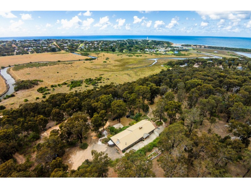 65 Bimbadeen Drive, Fairhaven VIC 3231