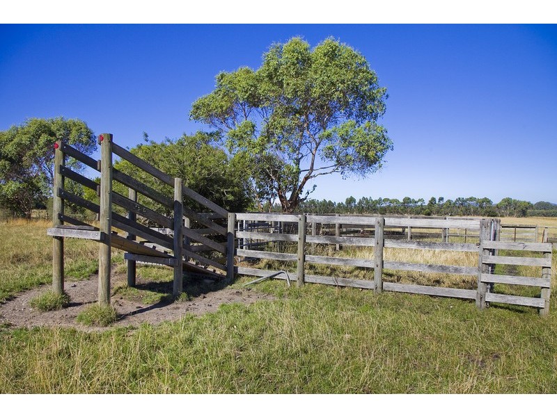 115 Barholme Lane, Deans Marsh VIC 3235