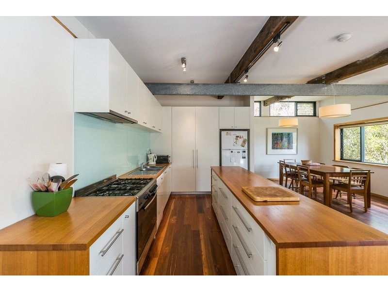 6 Bree Court, Aireys Inlet VIC 3231