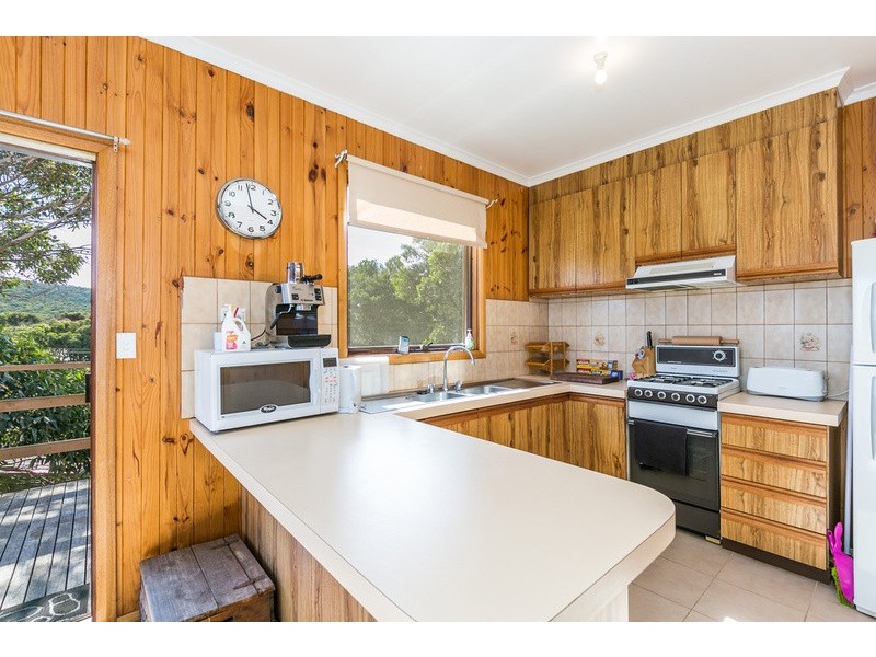 10 Old Neuk Road, Moggs Creek VIC 3231