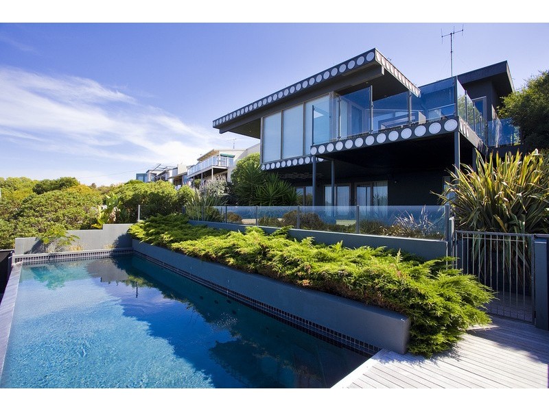 25 Banool Road, Fairhaven VIC 3231