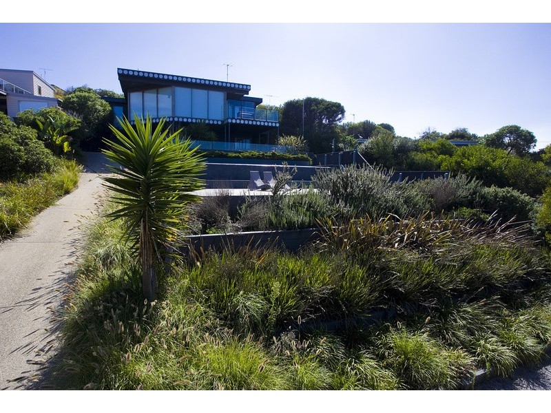 25 Banool Road, Fairhaven VIC 3231