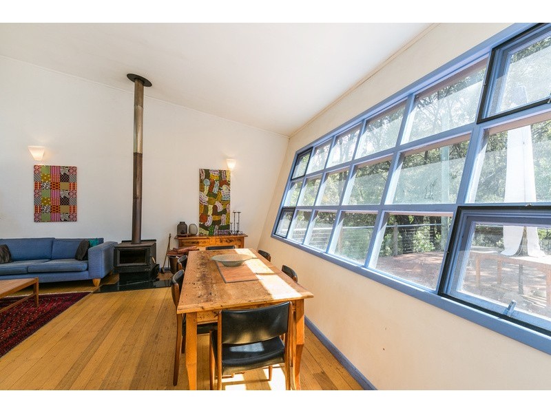 24 Aireys Street, Aireys Inlet VIC 3231