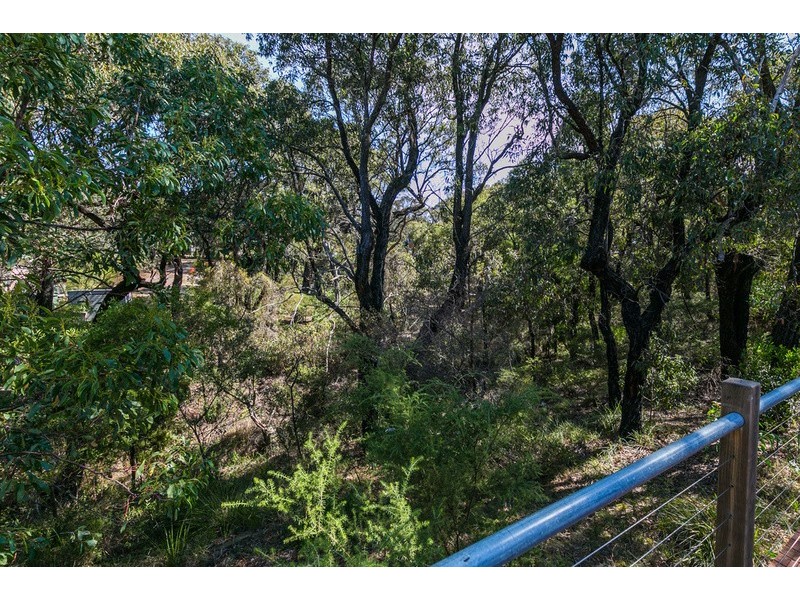 24 Aireys Street, Aireys Inlet VIC 3231