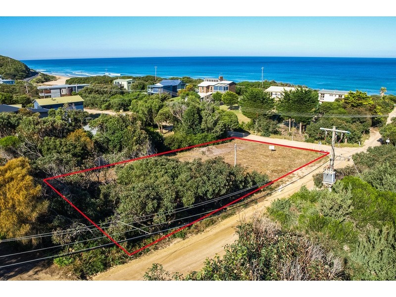 17 Robyn Road, Moggs Creek VIC 3231
