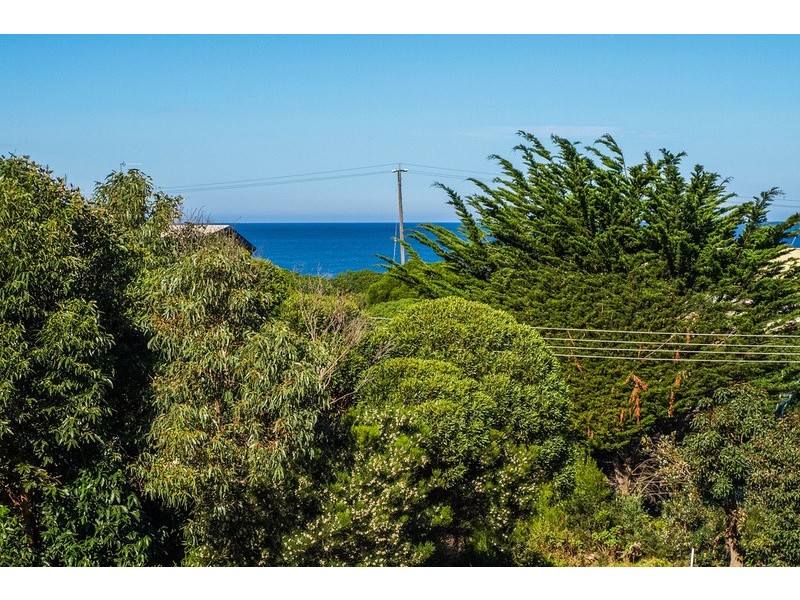 17 Robyn Road, Moggs Creek VIC 3231