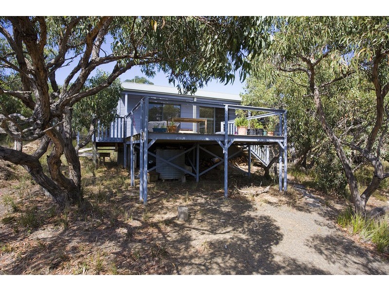 21 SHE OAK CRESCENT, Fairhaven VIC 3231