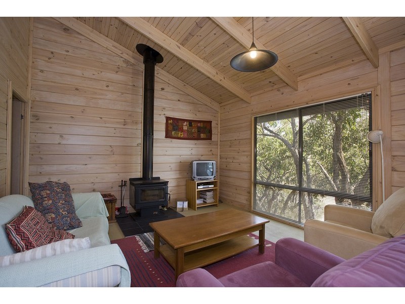 21 SHE OAK CRESCENT, Fairhaven VIC 3231