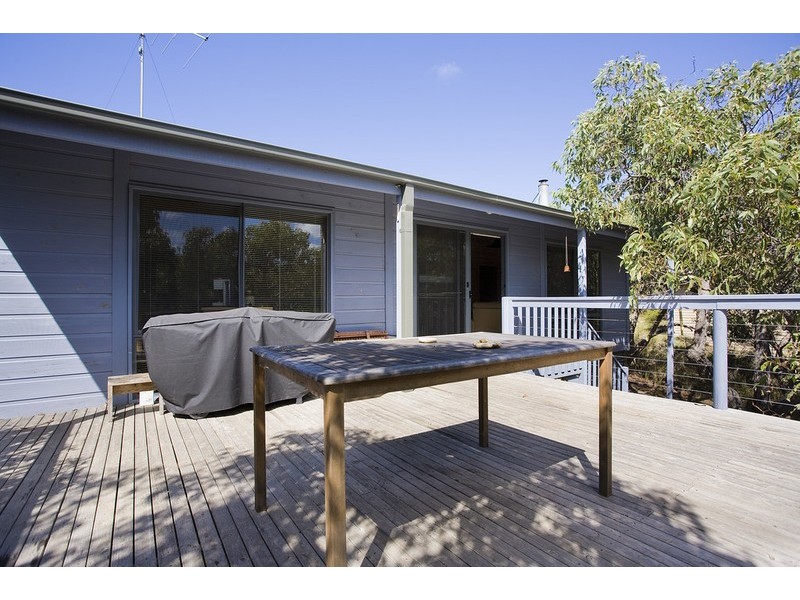 21 SHE OAK CRESCENT, Fairhaven VIC 3231