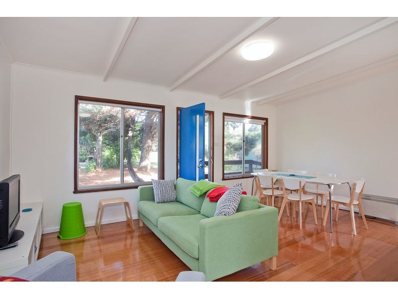 8  River Road, Aireys Inlet VIC 3231