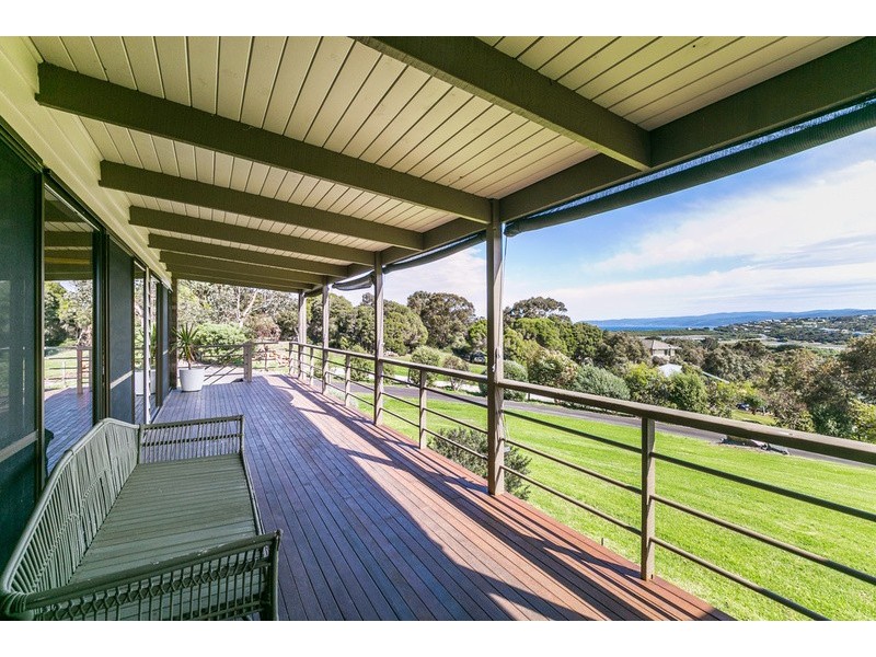 32 Bambra Road, Aireys Inlet VIC 3231