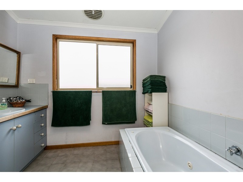 1 McConnell Close, Anglesea VIC 3230