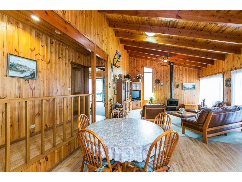 17 Boundary Road, Aireys Inlet VIC 3231