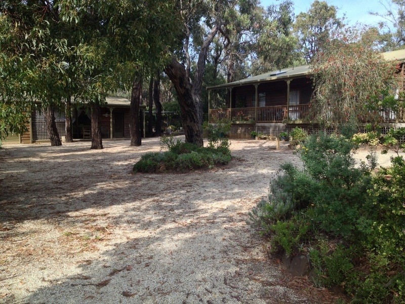 17 Boundary Road, Aireys Inlet VIC 3231