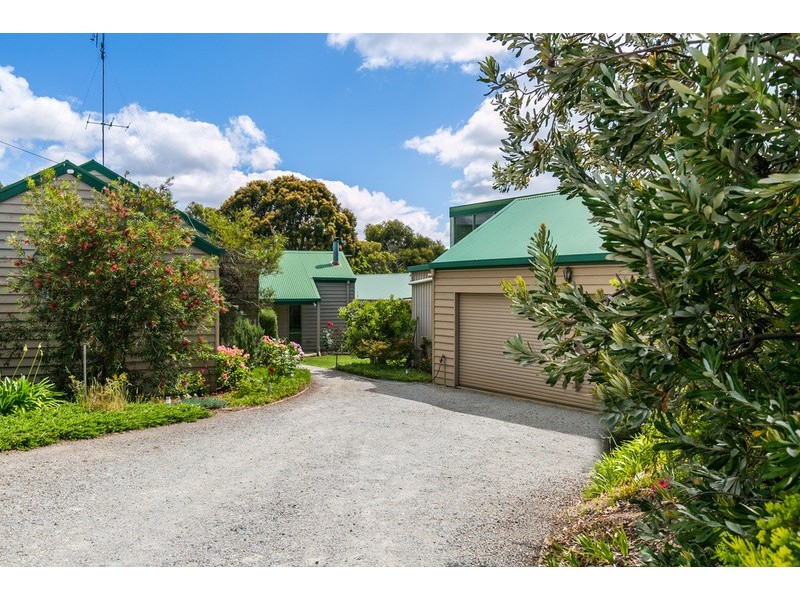 11 Arinya Crescent, Anglesea VIC 3230