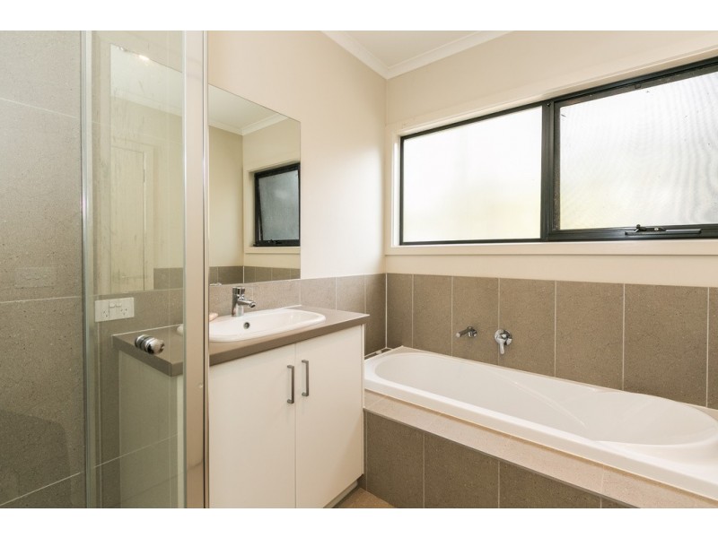 9 Narani Way, Fairhaven VIC 3231