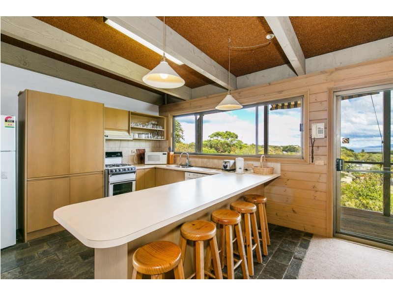 15 Kerrie Court, Aireys Inlet VIC 3231