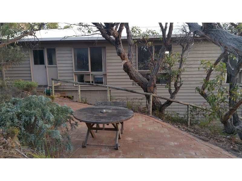 25 Kalbaru Drive, Fairhaven VIC 3231