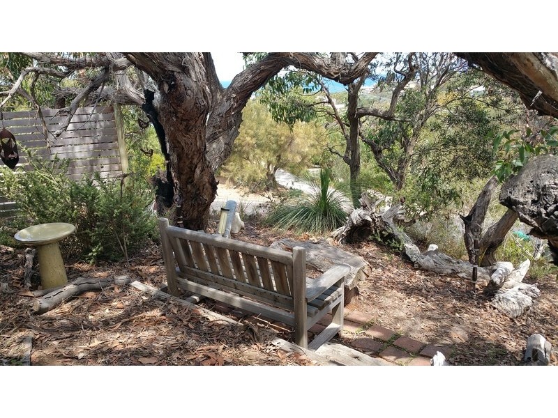 25 Kalbaru Drive, Fairhaven VIC 3231