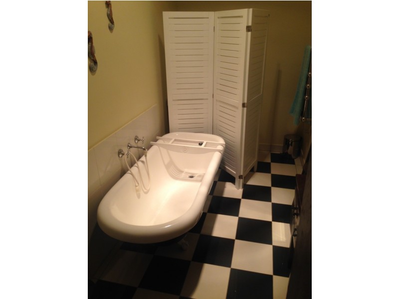 13 Taroona Road, Aireys Inlet VIC 3231