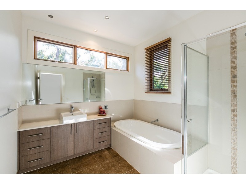 9 Holding Court, Anglesea VIC 3230